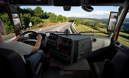 Retrovisores digitales en los nuevos camiones de Renault Trucks