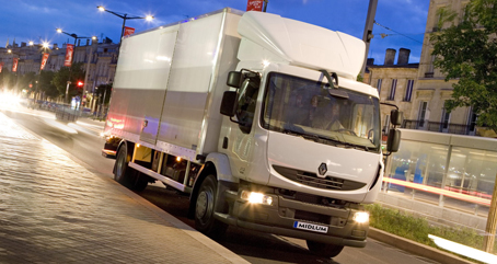 Renault Trucks promociona su Midlum 180.8 Extra Light