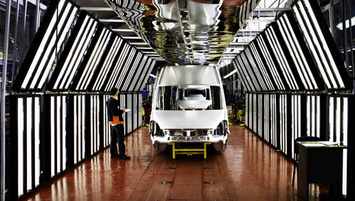 La fabrica de Iveco en Valladolid produce la furgoneta Daily