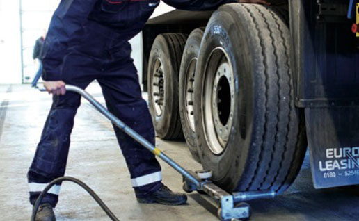 Servicio para trailer en los talleres Scania