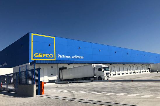 Centro de transporte terrestre en Pinto