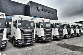 Juan Francisco Aranda refuerza su flota con 20 Scania Súper
