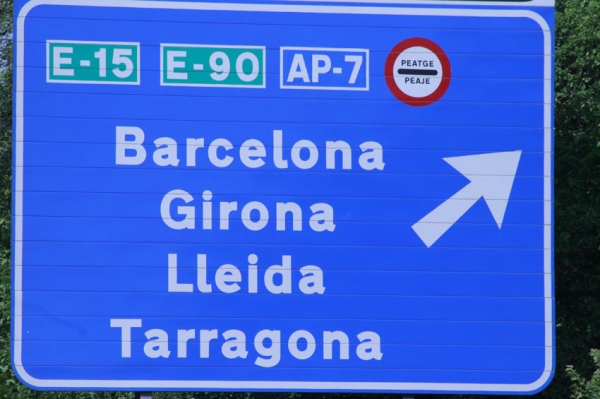 autopista de peaje ap-7 a su paso por Cataluña