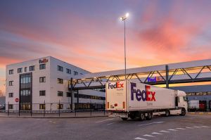 Centro de transporte de FedEx en Duiven