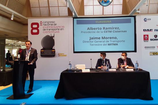 Alberto Ramírez en la clausura del congreso de transporte en cisternas