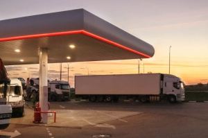 Cláusula del combustible
