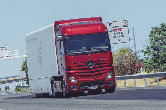 Prueba Mercedes-Benz Actros 1851 LS streamspace