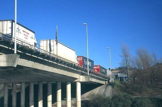 Colas Kilometricas de camiones en la frontera francesa