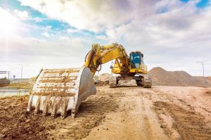 Excavadora trabajando en una obra