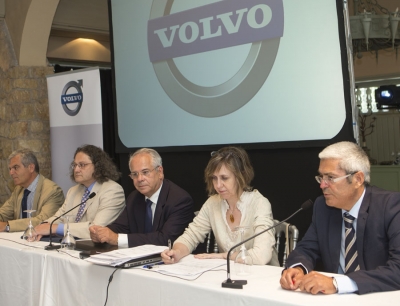 El transporte especial denuncia el exceso de burocracia