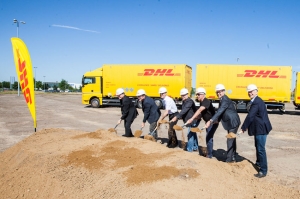 DHL