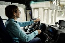 Decenas de empresas colaboran en el 1er Congreso Nacional de la Mujer en el Transporte