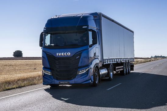 Iveco S-WAY NP