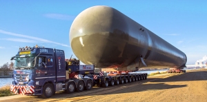 Transporte de un tanque de gas líquido