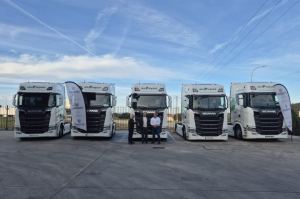 Ska Logistik suma cinco tractoras Scania V8 a su flota