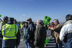 Convocatoria de protesta de agricultores y cortes de carreteras