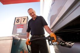 El Comité Nacional del Transporte exige medidas urgentes para paliar la crisis de los combustibles