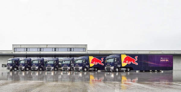 Camiones Renault Trucks de Red Bull