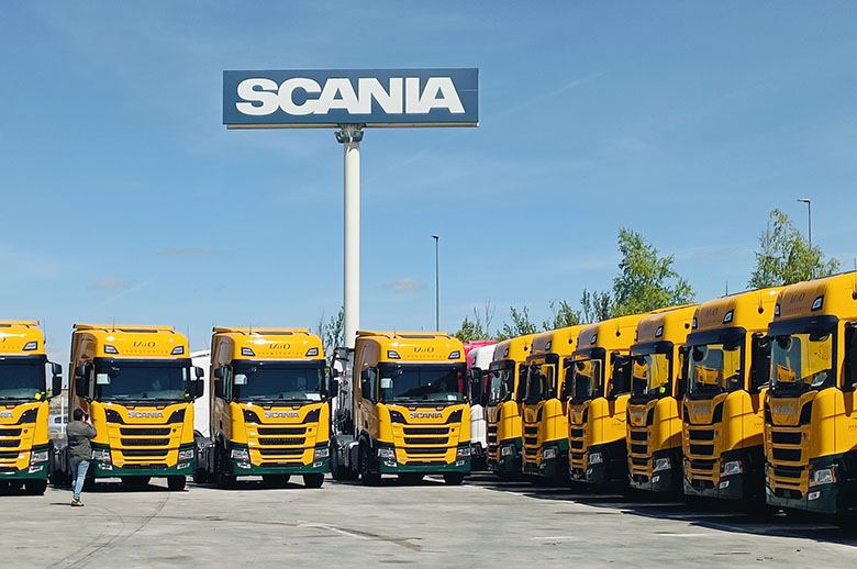 Transportes Valle del Oja adquiere 16 camiones Scania Super ...