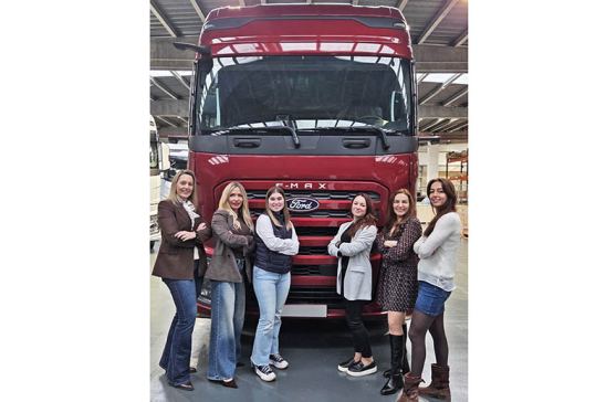Ford Trucks en el Congreso de la Mujer en el Transporte