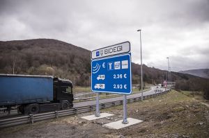 Peaje a camiones en Etxegarate