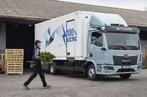 MAN eTGL con carrocerría frigorífica