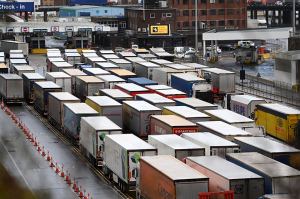 Atasco en la frontera de Dover (Reino Unido)