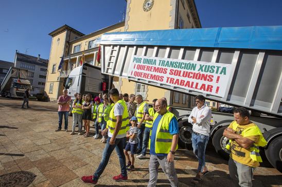 Transportistas afectados por el cierre de la térmica de As Pontes (Endesa)