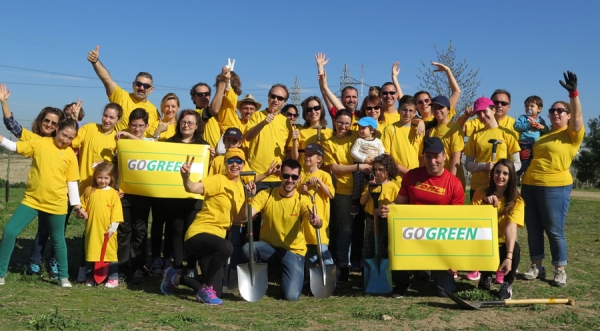 Trabajadores voluntarios de DHL