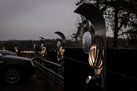 Cargador público para vehículo eléctrico