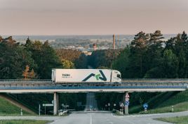 Diferencias entre mercado spot y flotas de transporte dedicadas