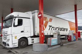 Cepsa abastece a Trucksters y DHL con biocombustibles