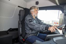 El colapso de la Dirección General de Tráfico lastra al transporte