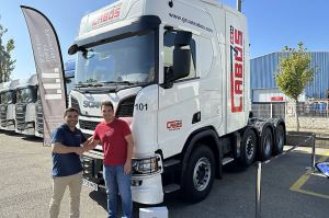 Grutrans Cabos adquiere un Scania