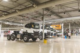 EXPOVANS &amp; TRUCKS 2026 se afianza como cita para el transporte, la logística y la maquinaria de construcción