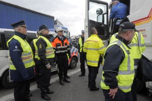 Bloqueos en las carreteras francesas por la huelga de transporte