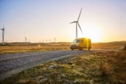 DHL amplía su red logística de baterías ante la electrificación de automoción y energía