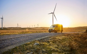 DHL amplía su red logística de baterías ante la electrificación de automoción y energía