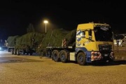 MAN transporta el árbol de Navidad para el Papa