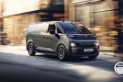 Nuevo Renault Trafic Furgón E-TECH Eléctrico elegido Furgón del año 2027