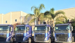 Transportes Santos formaliza la compra de Transportes Líquidos Campaña